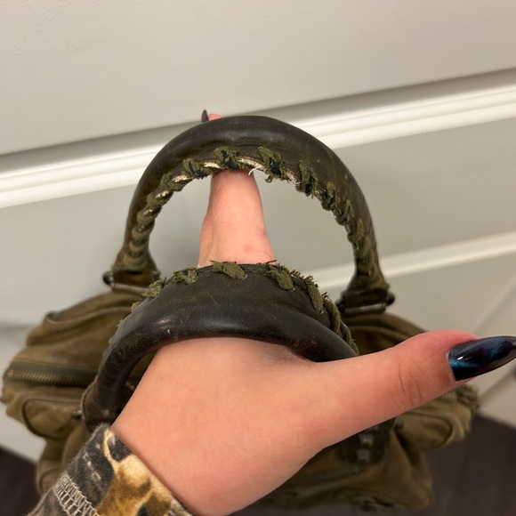 Balenciaga Shoulder Bag - Picture 6 of 16